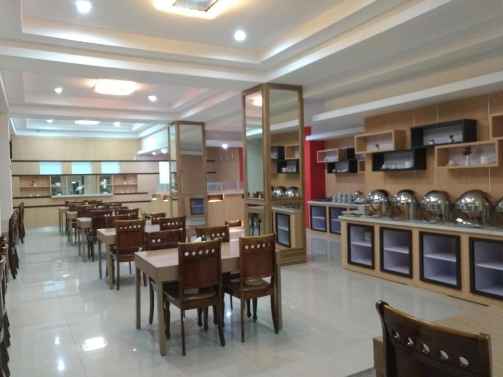 فندق رانجكايو باسا بادانج بانجانج بوغيتّينغي المظهر الخارجي الصورة
